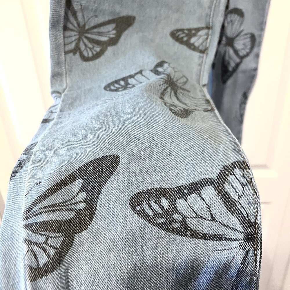 SHEIN Women's Faded Blue & Black Butterflies Jeans-Med P-Trendy-Casual- - Picture 5 of 10